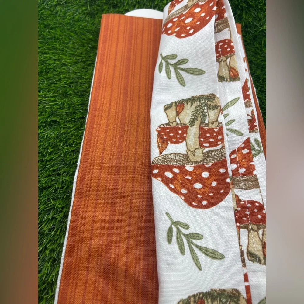 Embroidered Mushroom Kitchen Towel Set, Rust/Cream, NWT